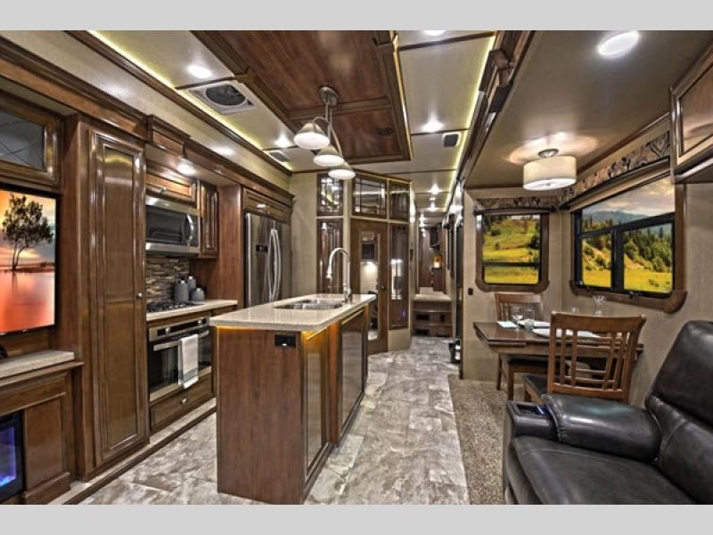 2019 Redwood Redwood 3881ES