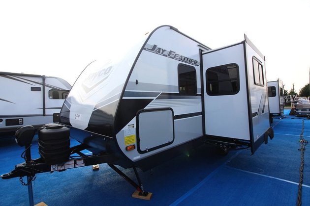 2024 Jayco Jay Feather 19MRK Overview