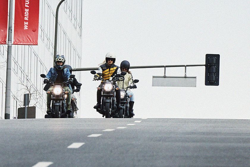 Photo 4: 2025 Honda Navi Base