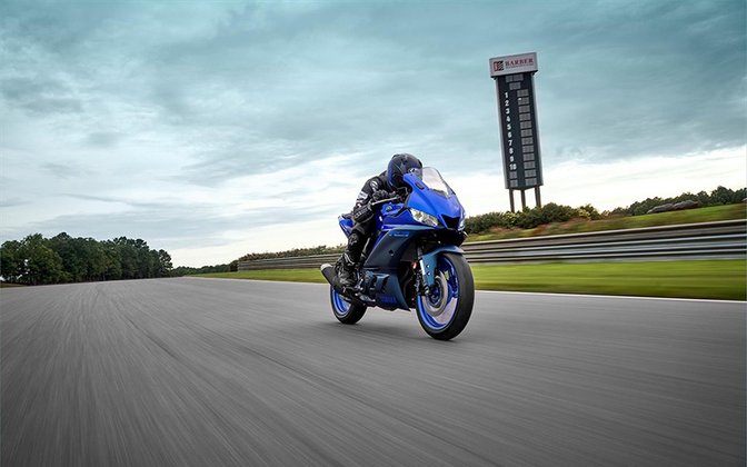 2024 Yamaha YZFR3