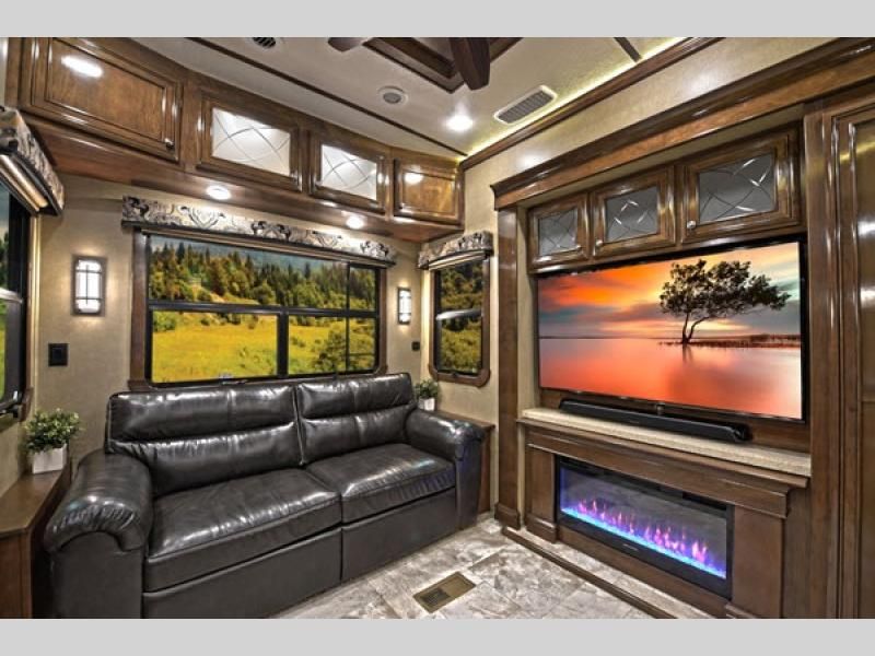 2019 Redwood Redwood 3881ES